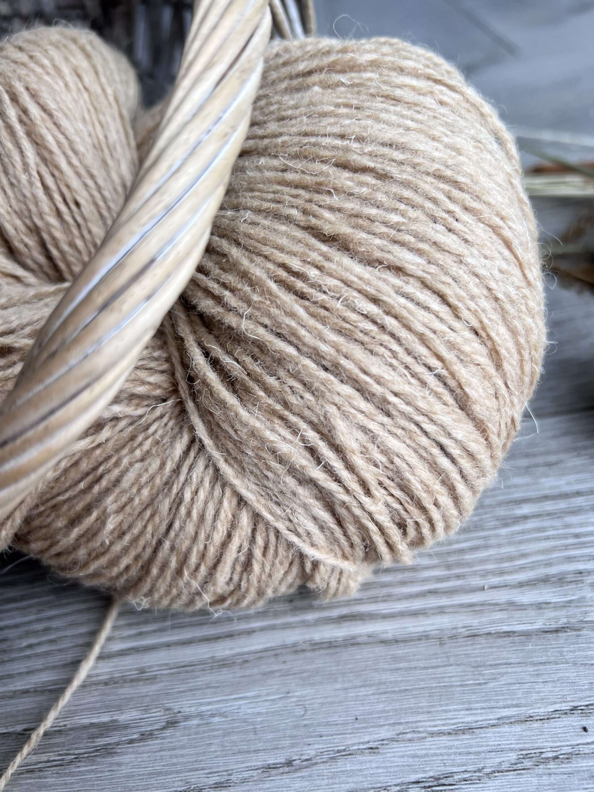 Looduslik lambavillane lõng RUDA 0,5kg