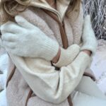 Sõrmeteta naiste angooravillased kindad VALGE