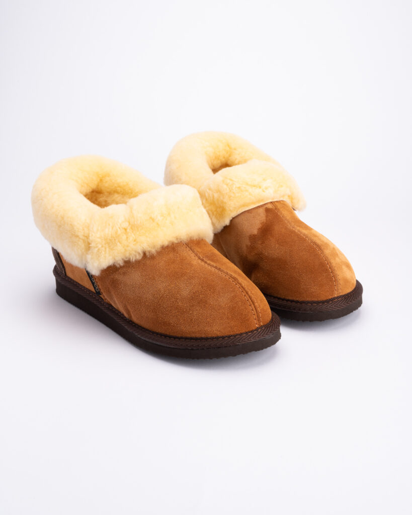 WoolLando naiste pruunid nahast lambanahksaapad