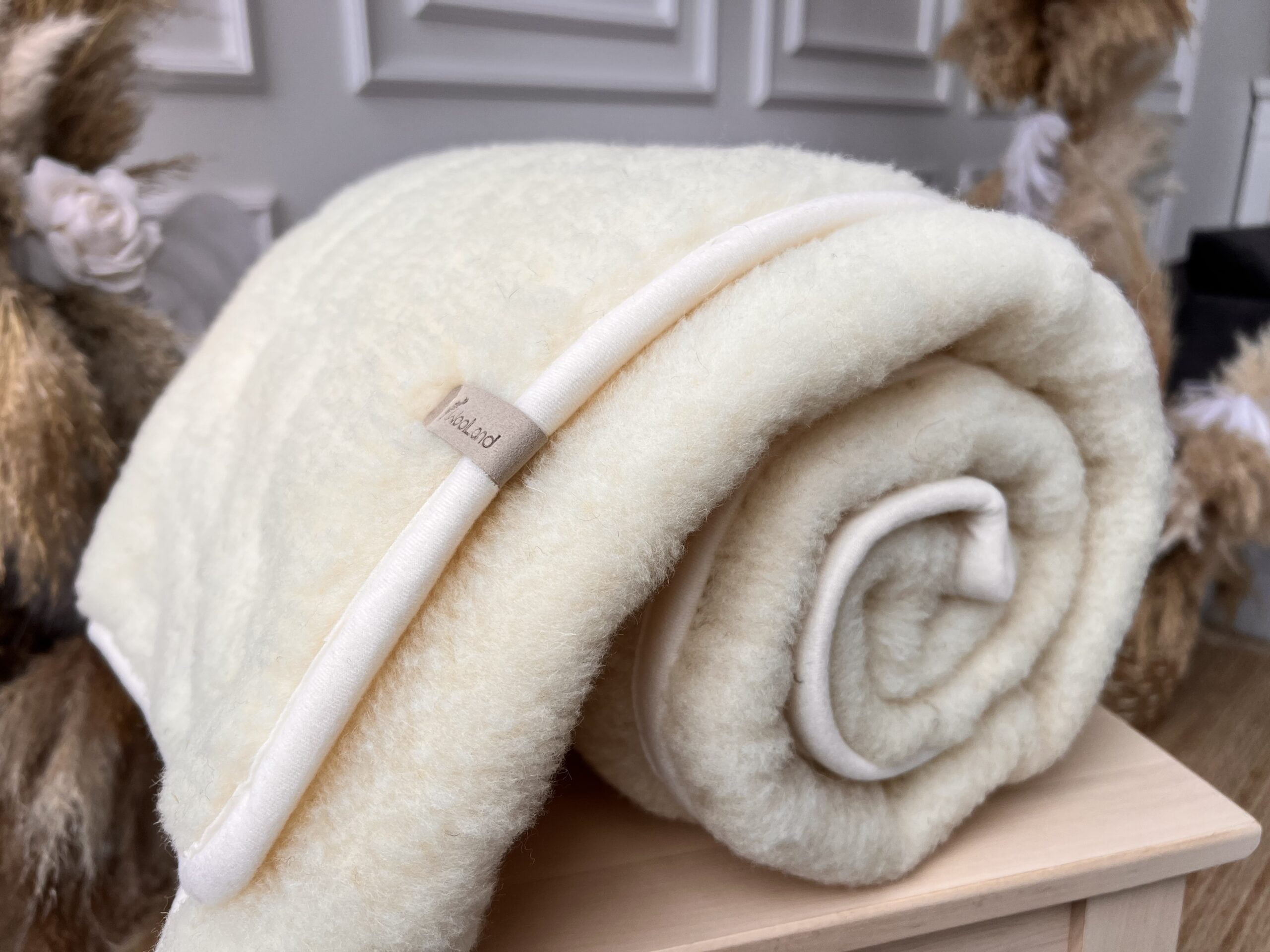 Woolland Natural 100% meriinovillast kerge tekk - ruuduline