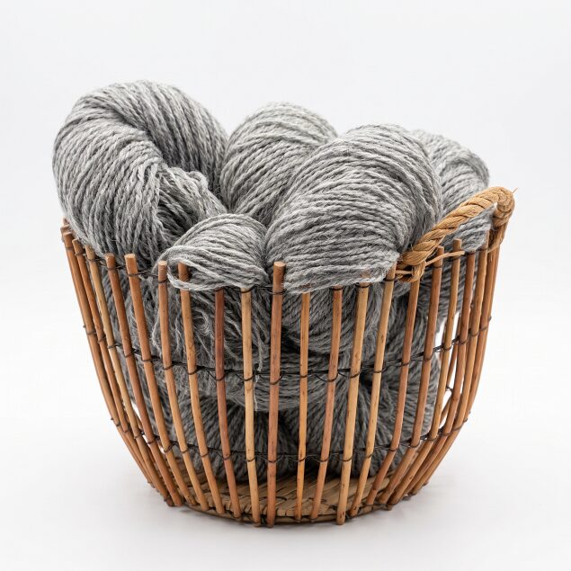 60% Siberi husky koervaill, 40% lambavill 1 kg – HALL, WoolLando