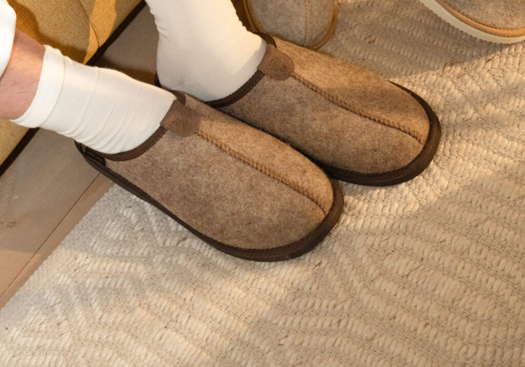 Pruunid vildist sussid SAND, WoolLando