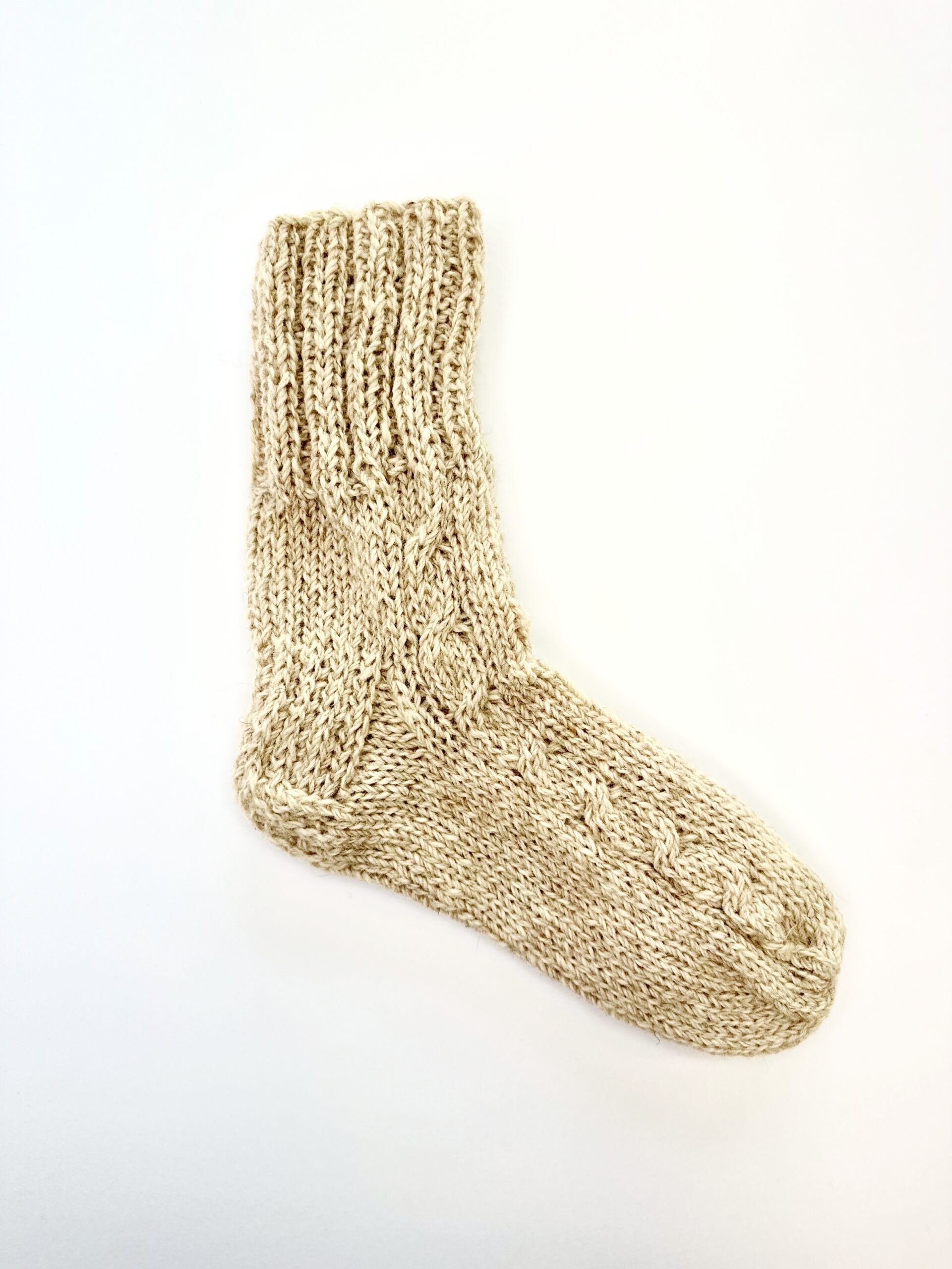 Käsitöö lamba- ja koeravilla sokid, WoolLando