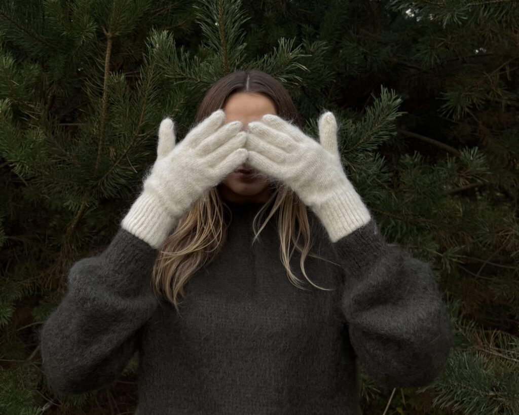 Naiste angooravilla sõrmkindad WHITE, WoolLando