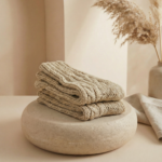 Käsitöö lamba- ja koeravilla sokid, WoolLando