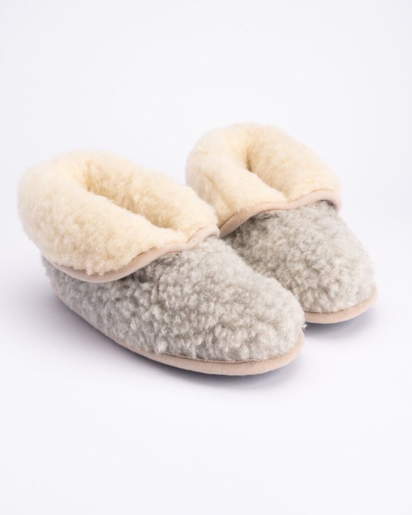 Meriinovillased saapad-sussid GREY, WoolLando