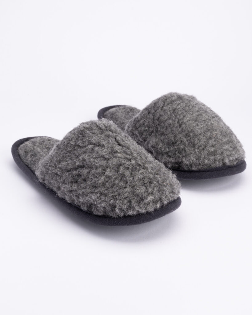 Hallid meriinovillased sussid GREY, WoolLando