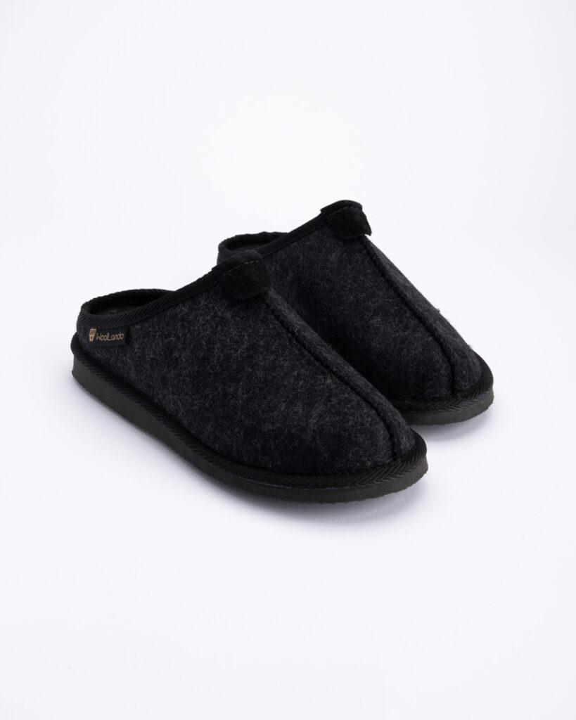 Mustad vilditud vilditud sussid CARBON, WoolLando