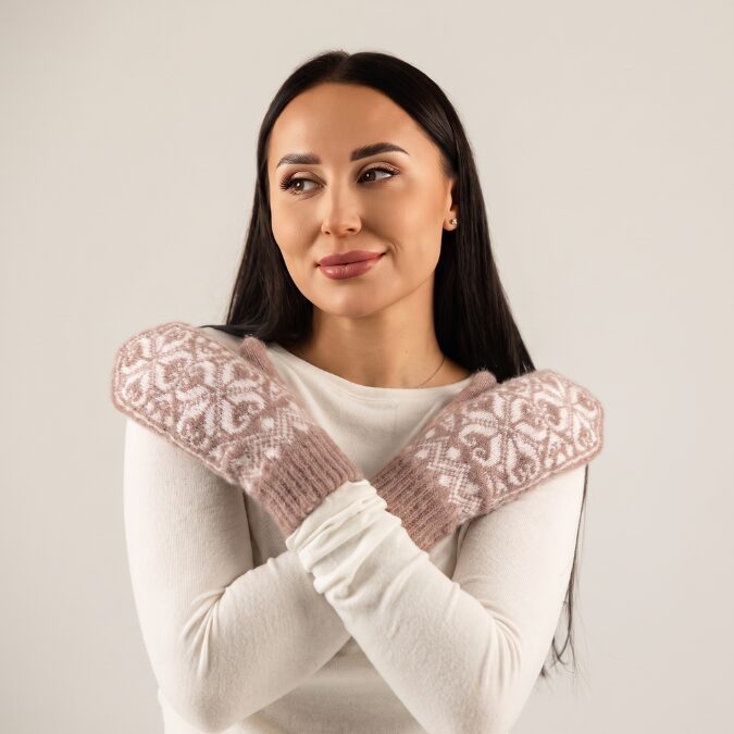 Naiste meriinovillased labakindad WHITE WINTER, WoolLando