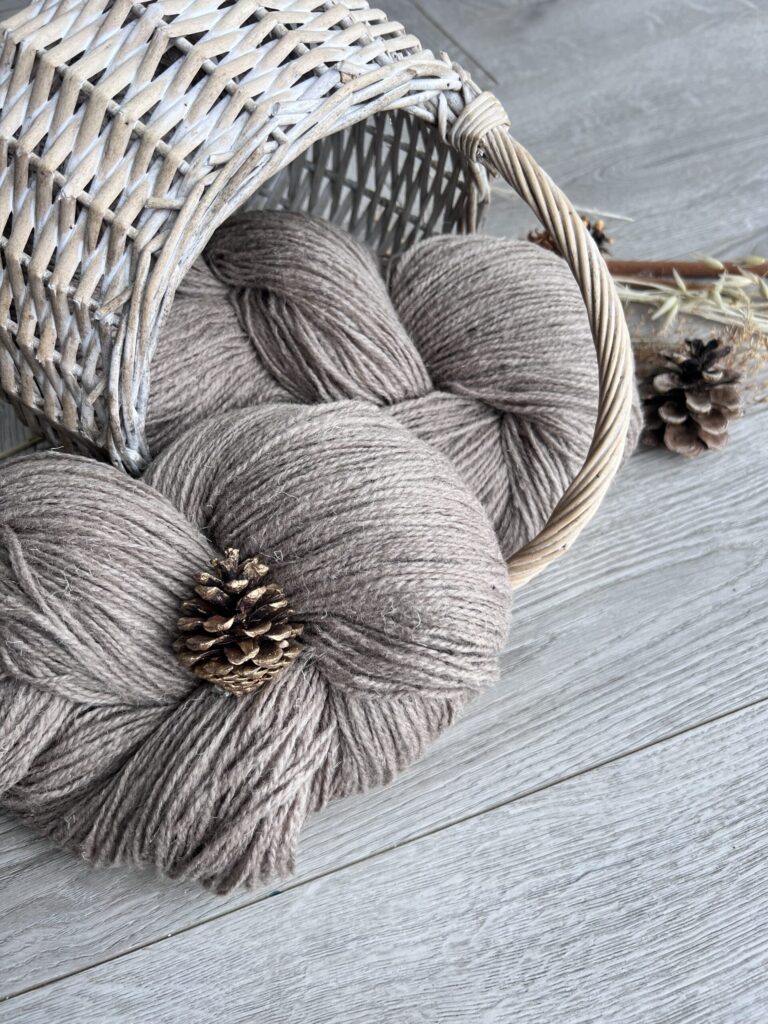 Lambavilla lõng 1 kg – PRUUN, WoolLando