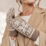 Naiste pruunid meriino villased labakindad SNOWFLAKES, WoolLando