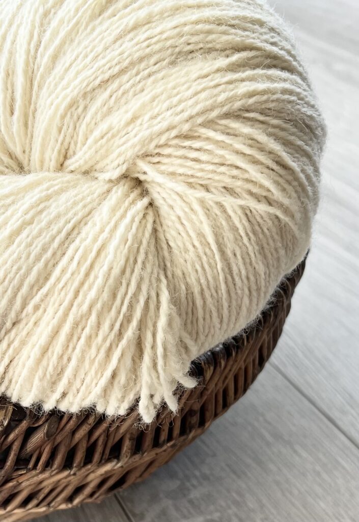 Lambavilla lõng 1 kg – VALGE, WoolLando