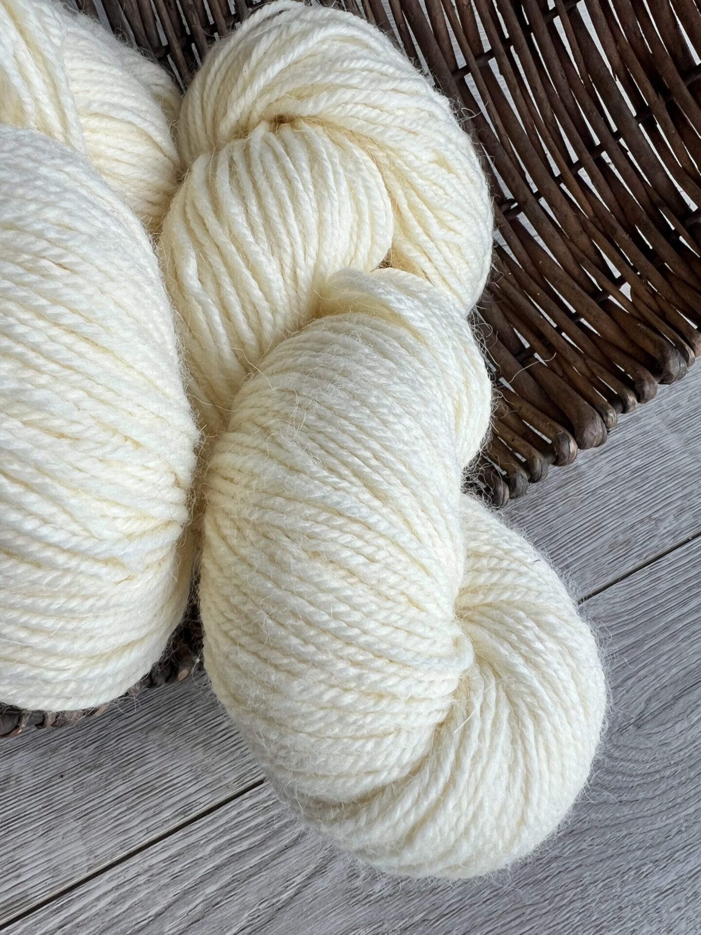 Alpakavilla lõng 100 g – VALGE, WoolLando
