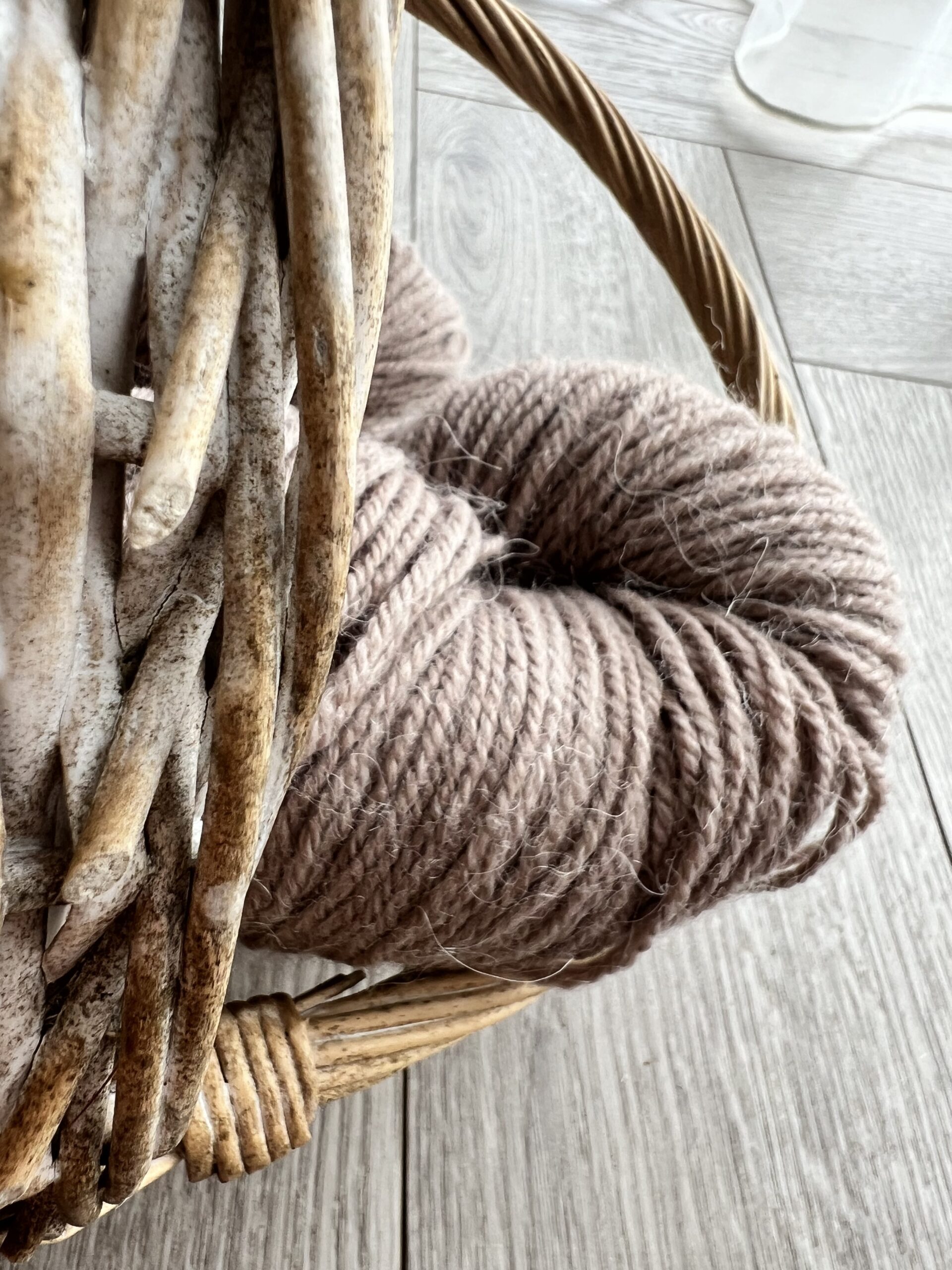 Alpakavilla lõng 100 g – PRUUN, WoolLando